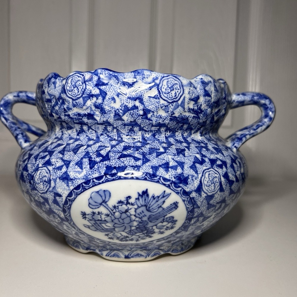 Vtg Blue White chinoiserie Porcelain Planter Scalloped Rim 2 Handles 5.5"